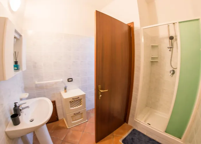 Maluma Santa Maria Navarrese